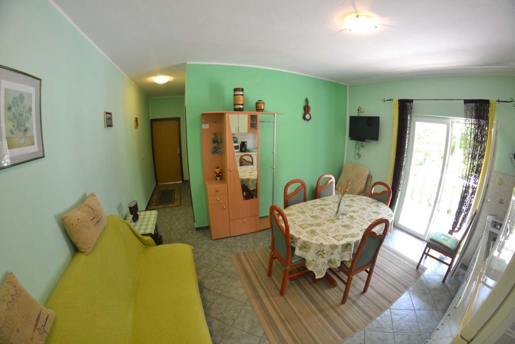 Apartmani Jenny i Tania Lopar Bagian luar foto