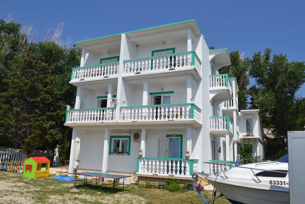 Apartmani Jenny i Tania Lopar Bagian luar foto